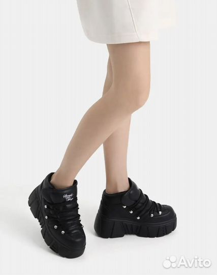 Кеды женские Bershka