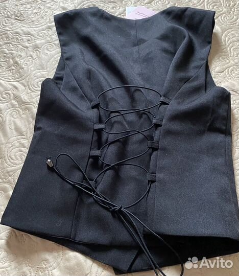 Жилетка женская