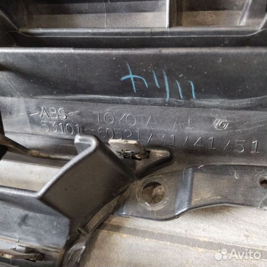 Решётка радиатора Lx 570 2008-2011 Оригинал