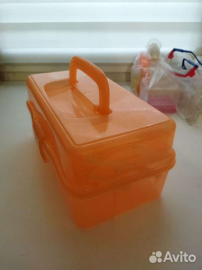 Чемодан кейс для мастера маникюра