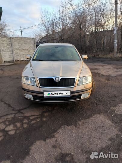 Skoda Octavia 1.6 МТ, 2006, 210 500 км