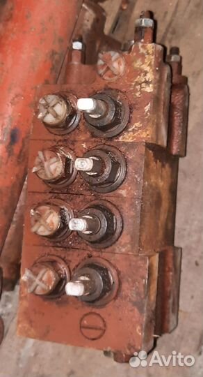 Гидро распределитель