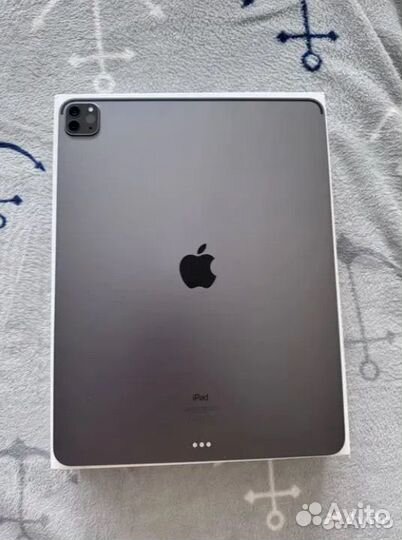 iPad Pro 12.9 M1 256GB Wi-Fi (5 поколение)