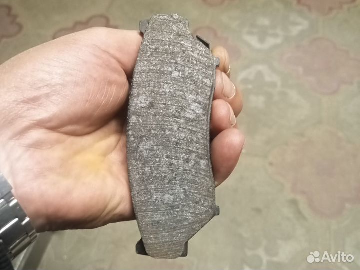 Колодки тормозные Сузуки гранд витара2 передние