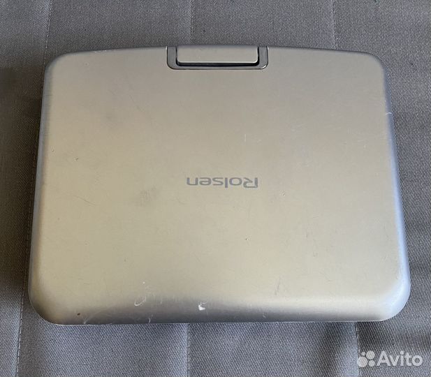 Портативный DVD-плеер Rolsen RPD-7D05G