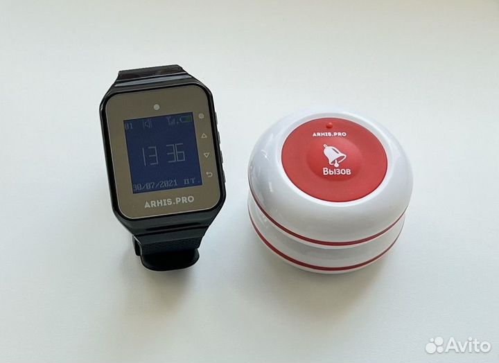 Комплект Премиум: кнопка вызова официанта и часы