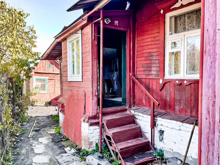 Дом 43 м² на участке 4,4 сот.