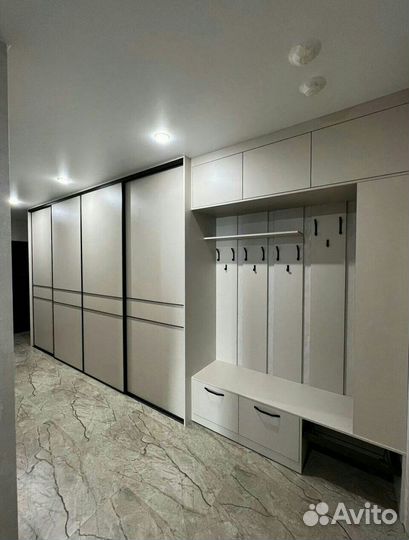 Шкаф навесной