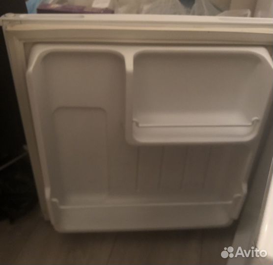 Холодильник маленький