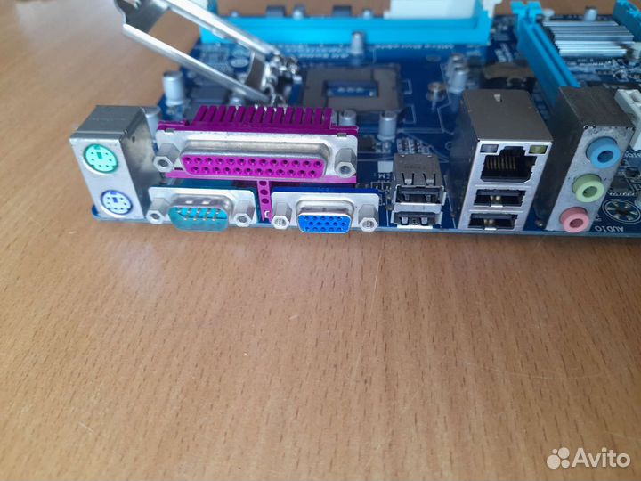 Материнская плата сокет 1155 Gigabyte GA-H61-DS2