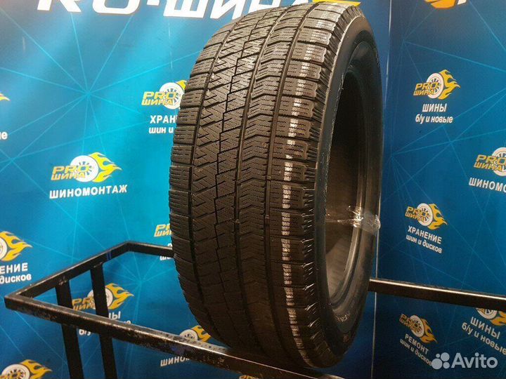 Bridgestone Blizzak Ice 205/55 R16