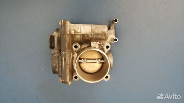 Заслонка дроссельная Nissan Tiida c11