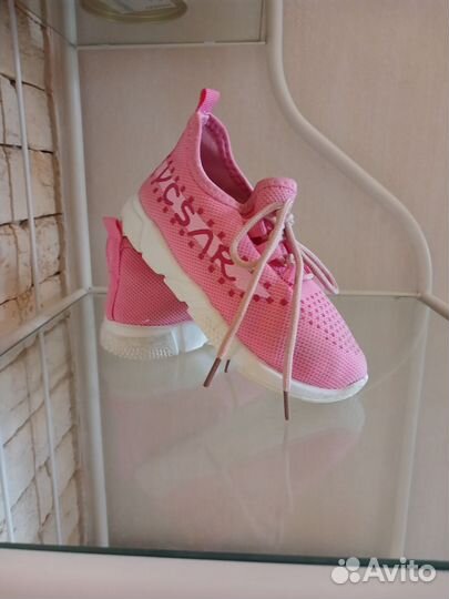 Кроссовки на Девочку