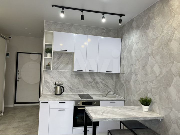 Квартира-студия, 30 м², 7/17 эт.