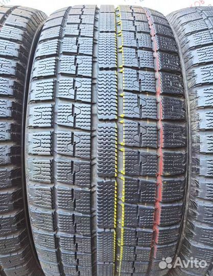 Toyo Garit G5 235/45 R17 99Y