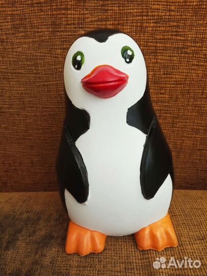 Копилка пингвин