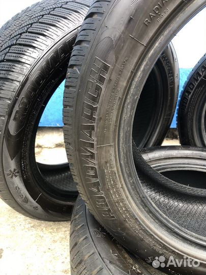 Roadmarch Winter XPro 888 225/50 R17