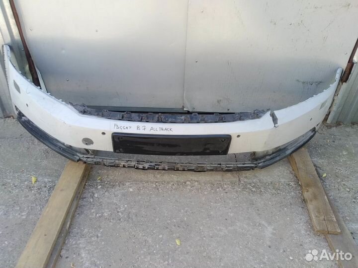 Бампер передний Volkswagen Passat B7 Alltrack