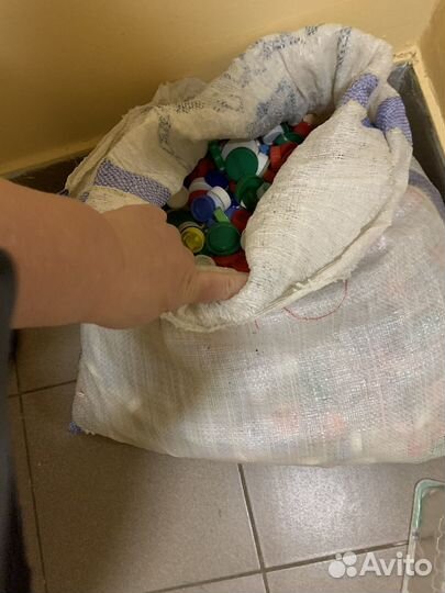 Пробки пластиковые