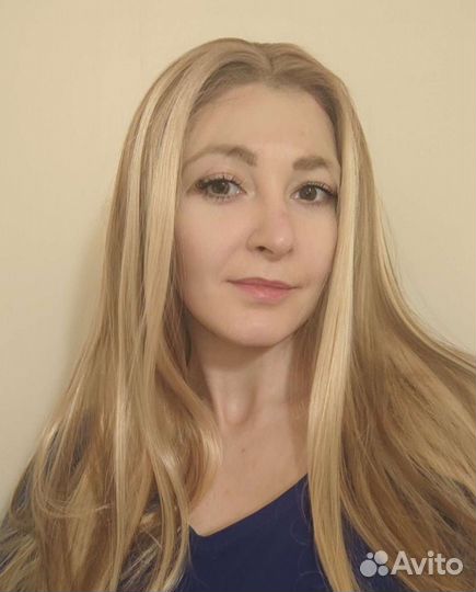 Парик длиной 56см