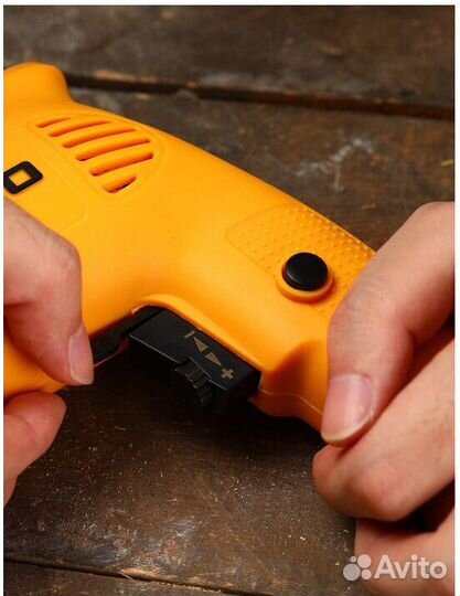 Дрель-шуруповерт сетевая deko dkd600w