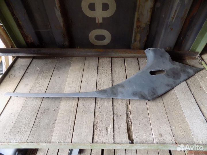 Обшивка стойки Accent II (+тагаз) 2000-2012