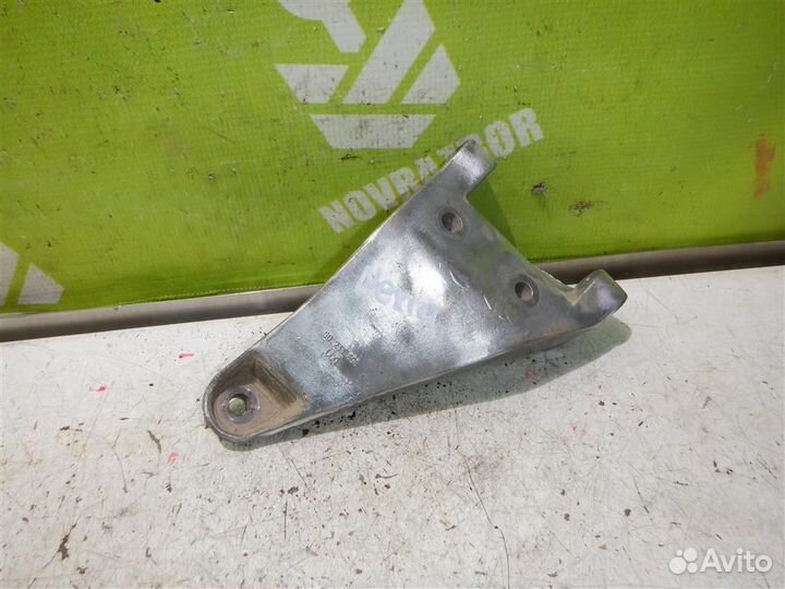 Кронштейн генератора Дэо Нексия