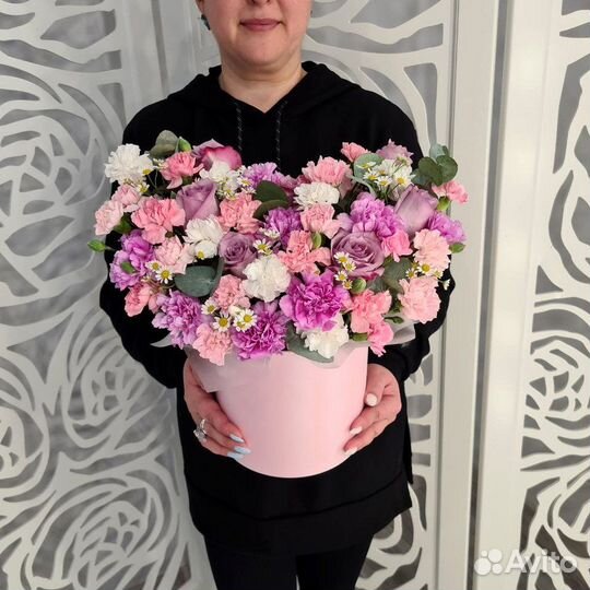 Композиция из живых цветов