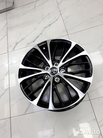 Диски R18 New Camry V70 (MB)