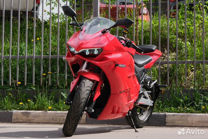 Электрический мотоцикл Panigale