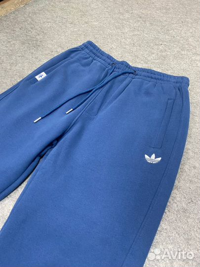 Спортивный костюм Adidas