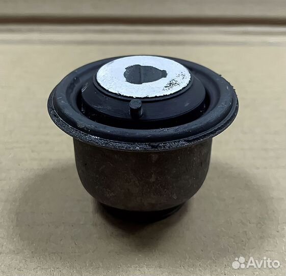 Сайлентблок рычага Renault Kangoo 1 (teknorot)