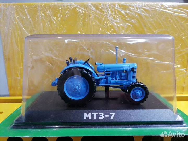 Модель трактора