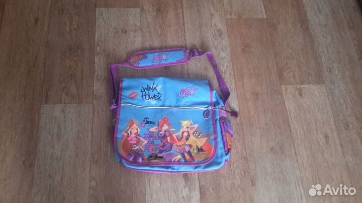 Продам школьную сумку винкс и монстр хай