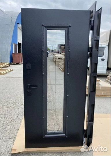 Дверь вхoдная «Английская решётка» Чёрная шагрень