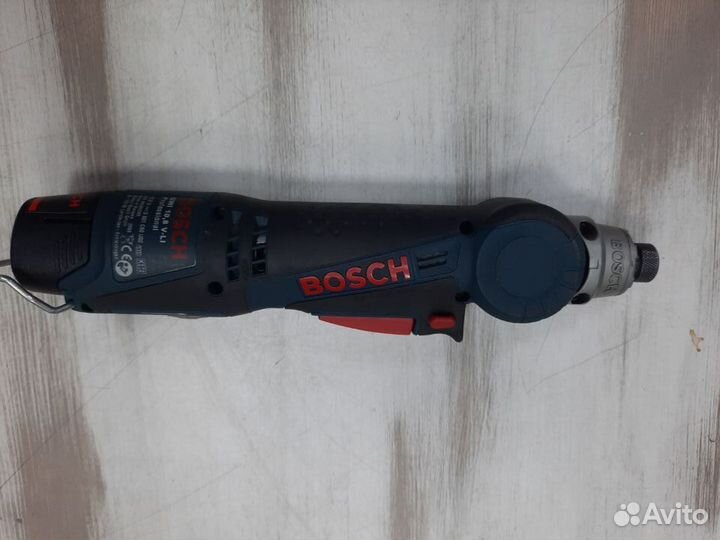 Аккумуляторный угловой шуруповерт Bosch GWI 10,8