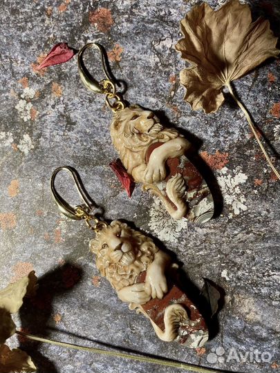 Серьги со львами