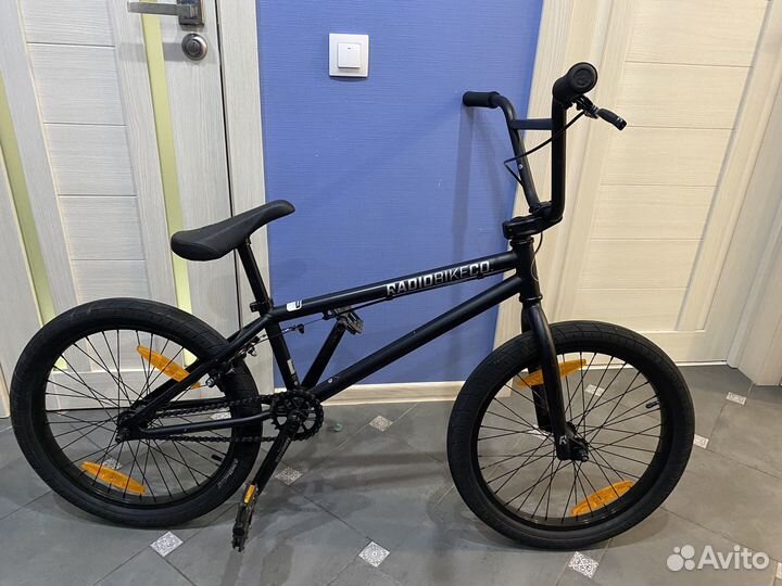 Велосипед BMX Radio dice 20