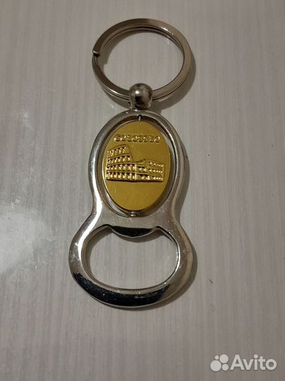 Брелок-открывашка. Италия