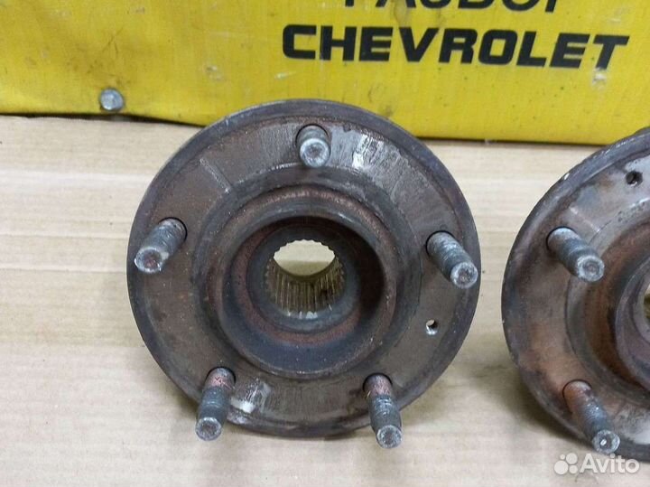 Ступица передняя Опель Астра J Купе