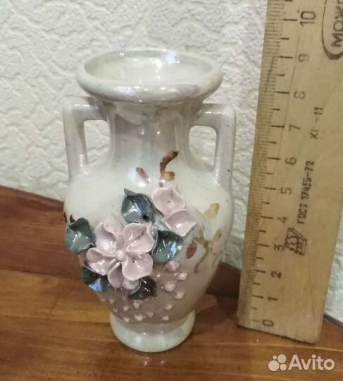 Вазочки маленькие с лепниной