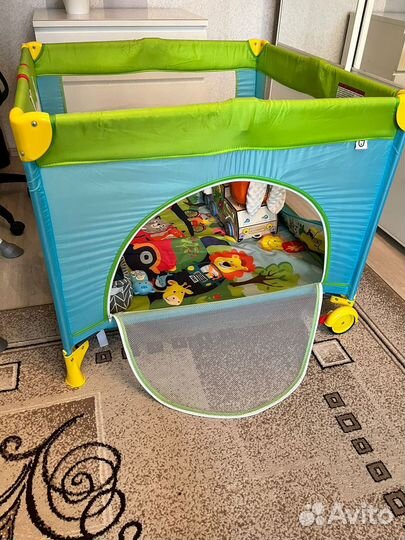 Манеж детский складной