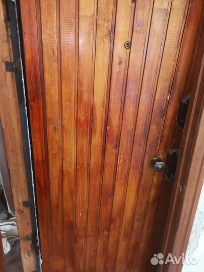 Дверь входная металлическая