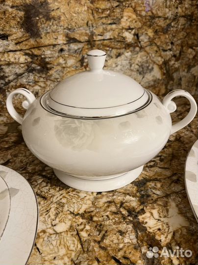 Сервиз столовый