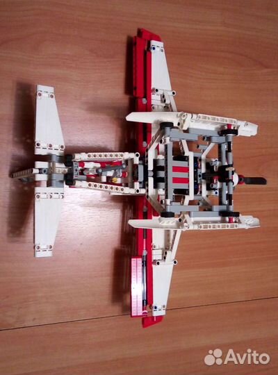 Lego Техник Пожарный Гидроплан и Инструкции