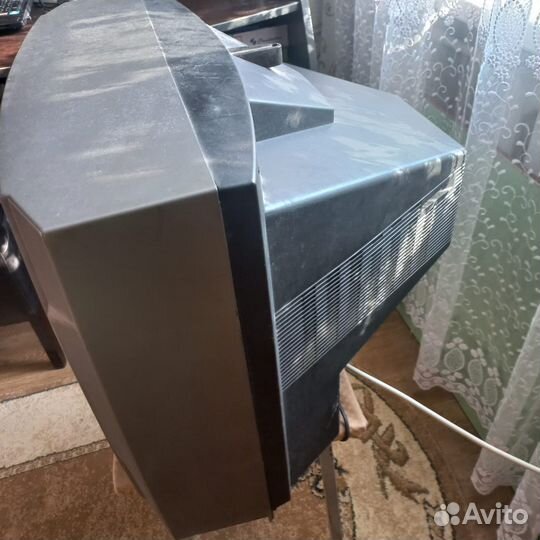Телевизор бу sharp
