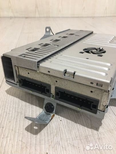 Усилитель звука Mercedes Benz S500L W221 M273.961