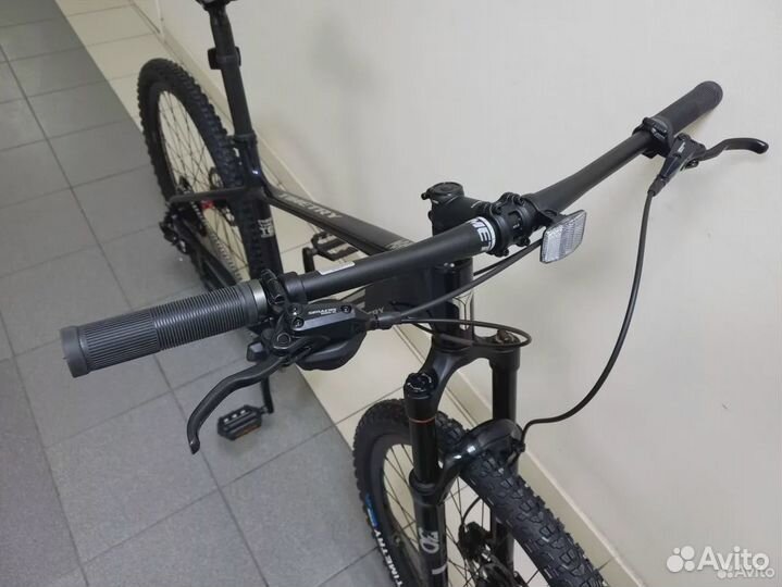 Горный велосипед тт303. R27.5 Алюминий гидравлика