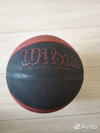 Баскетбольный мяч wilson