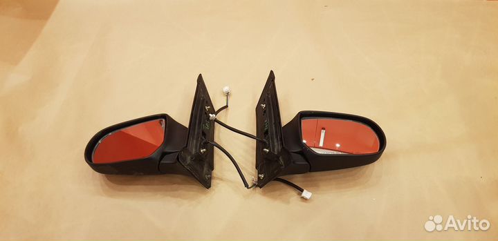 Зеркало mazda мпв LW от американца